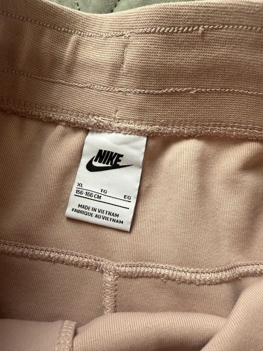 Nike tech fleece