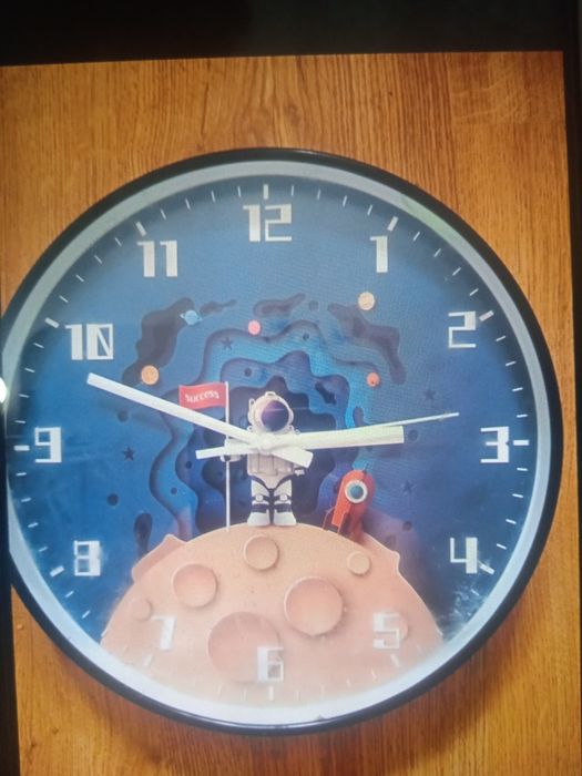 Продам разные часы