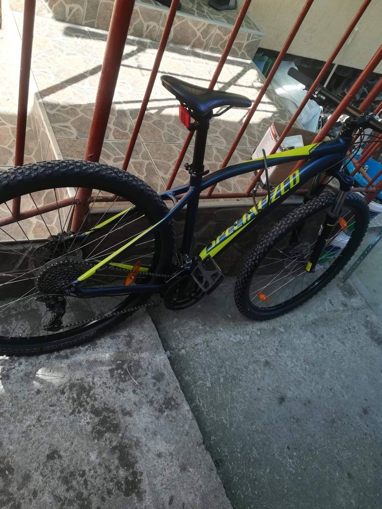 Specialized rockhopper 29'er