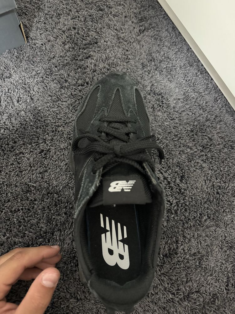 New balance 327.