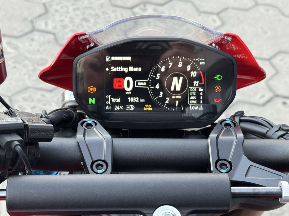 Ducati Monster 2023 г.в