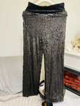 Set /pantaloni cu paiete si top