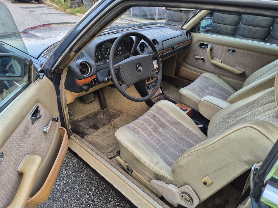 Mercedes 123C 2.3 Coupe
