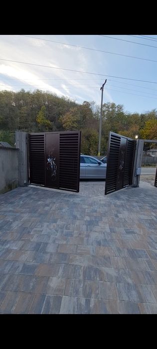 Automatizări porti Wifi inclus Montaj inclus