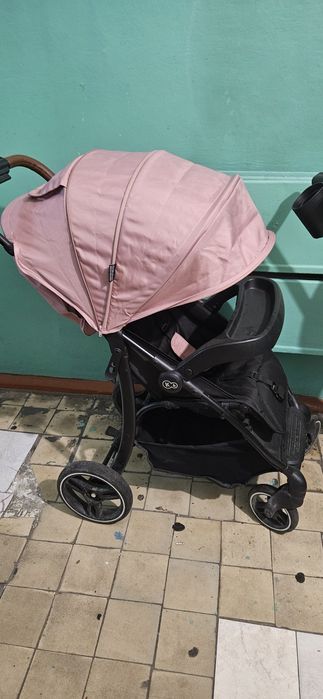 Продам коляску Киндеркрафт