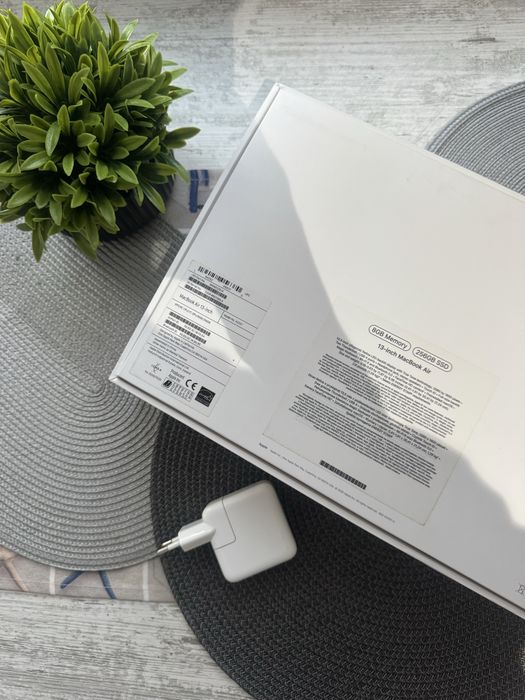 MacBook Air M1 13” 256 GB SSD — миниатюра 3
