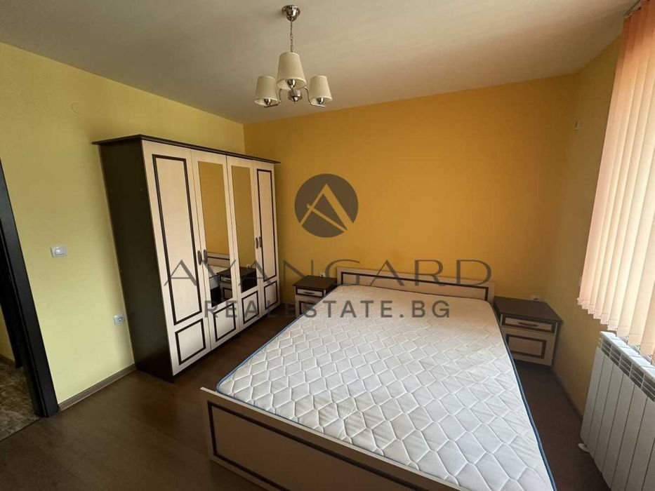 Продава се Тристаен апартамент в Пловдив, Център - 85 кв.м за 3000 €/кв.м - Снимка #6