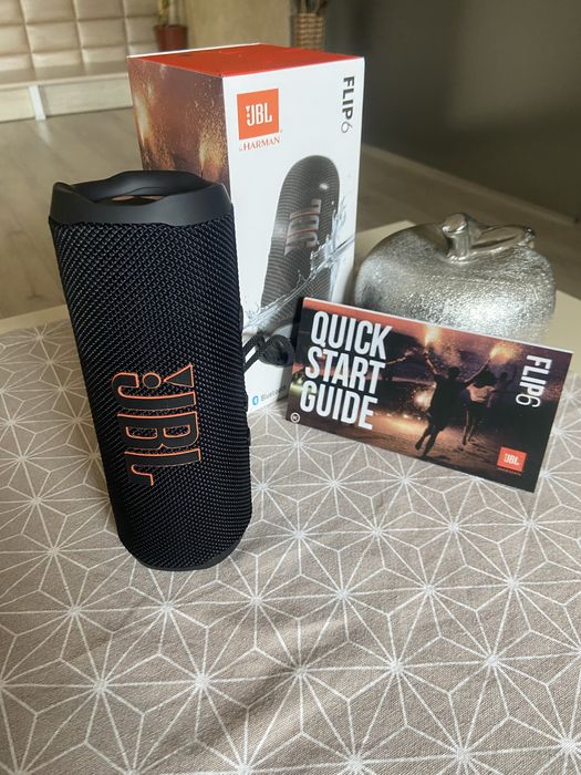 JBL Flip 6 (почти нова)
