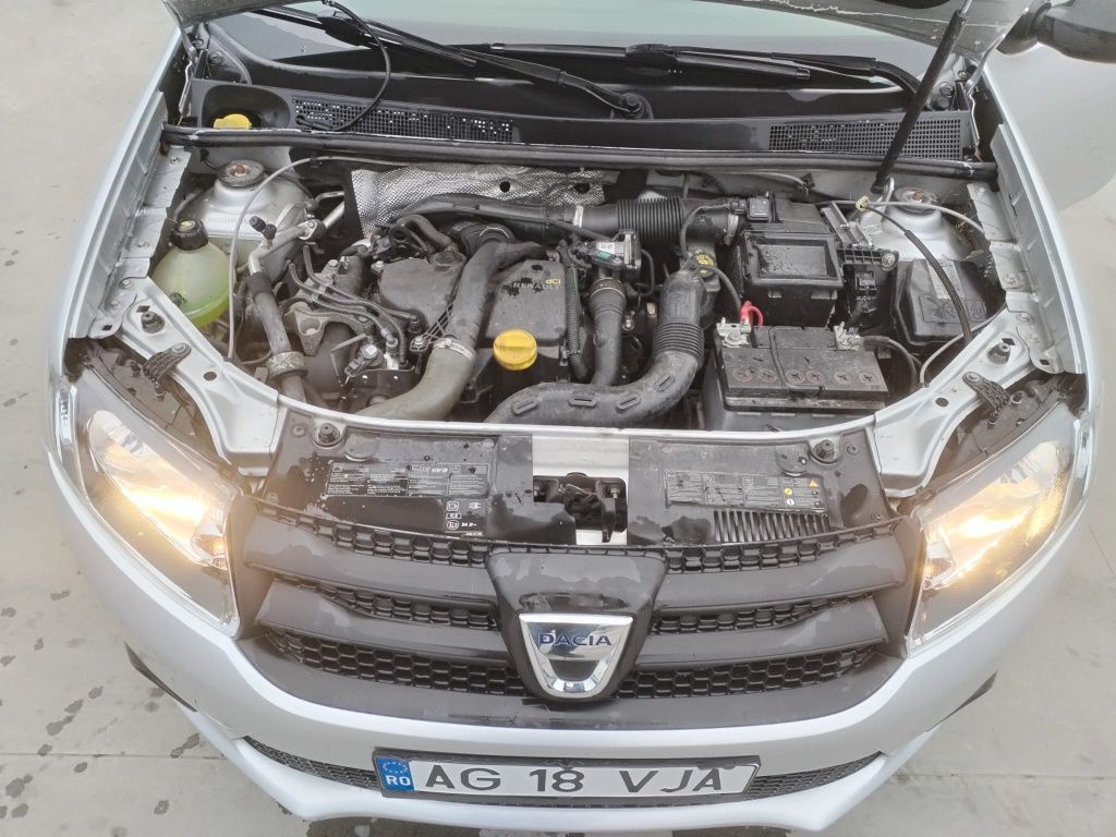 Dacia Sandero 1.5 dci proprietar aer condiționat, senzori