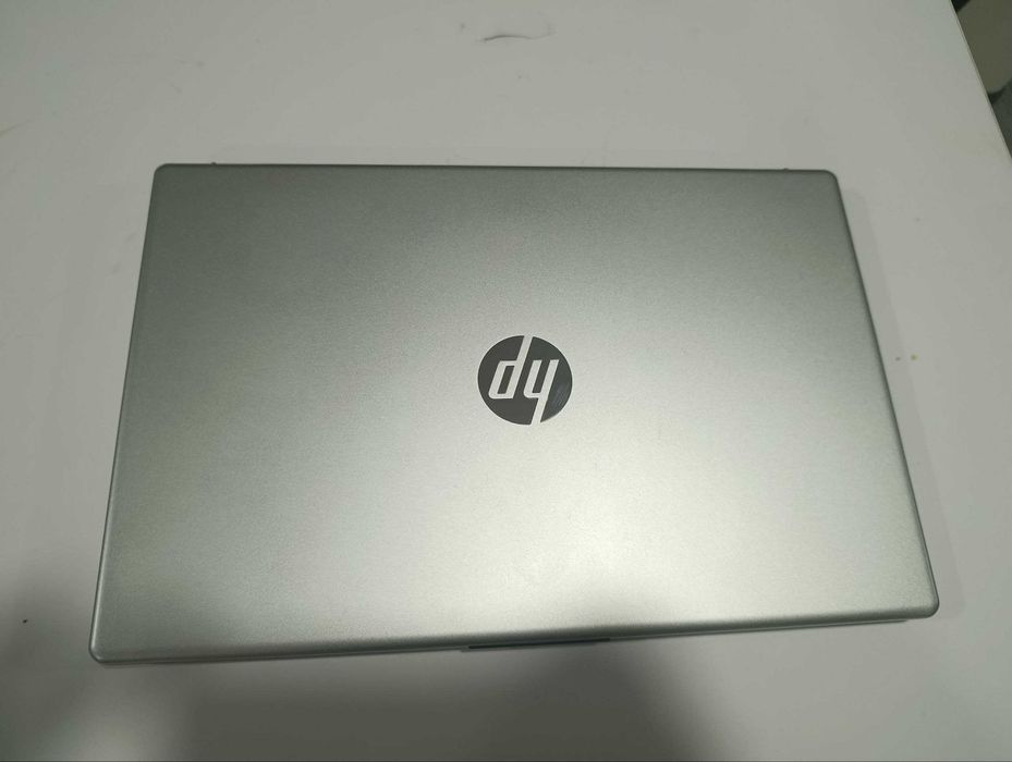 Ноутбук HP Laptop 15-fc0xxx/AMD 5 7520U/ 8/512 гб/ AMD Radeon graphics