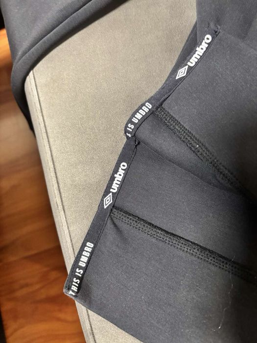 Мъжки суитшърт UMBRO, XL, отговаря на L