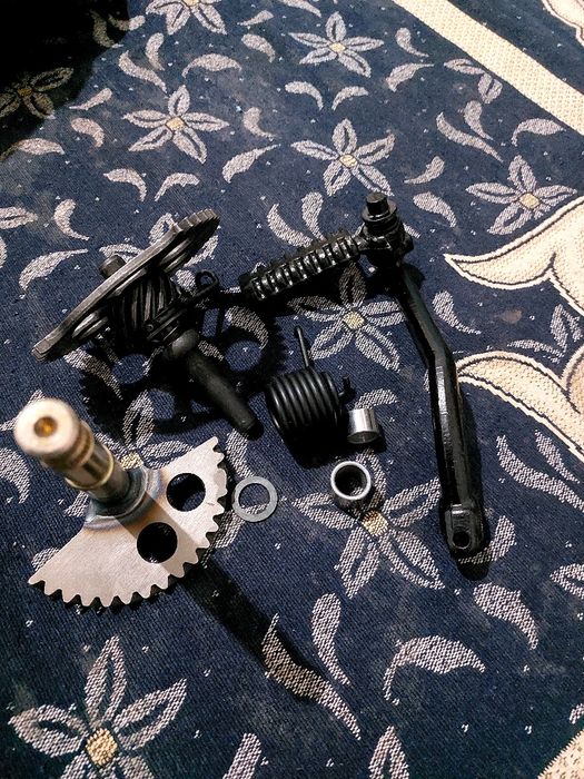 Кикстартер для мопед новый