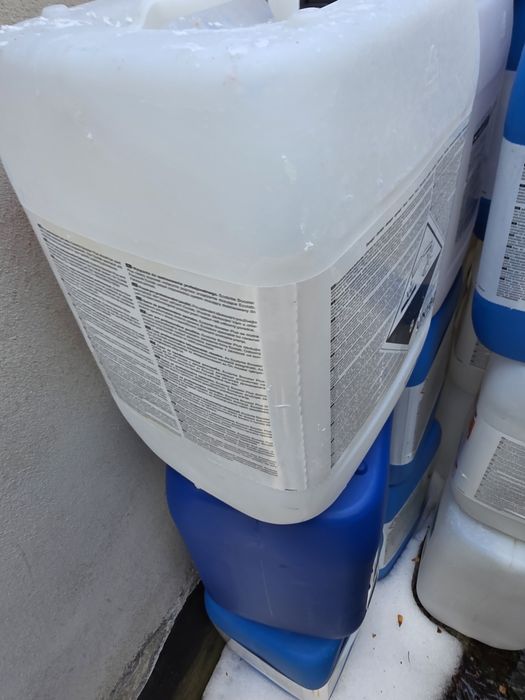 Bidoane 20 litri de vanzare
