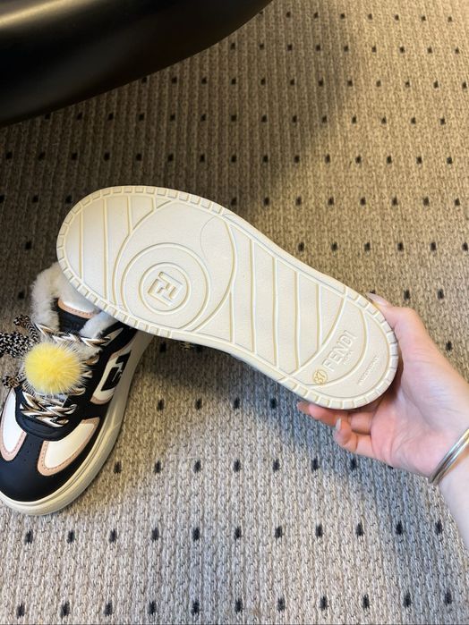 Adidasi Fendi , calitate premium , noi , pe comanda , 36