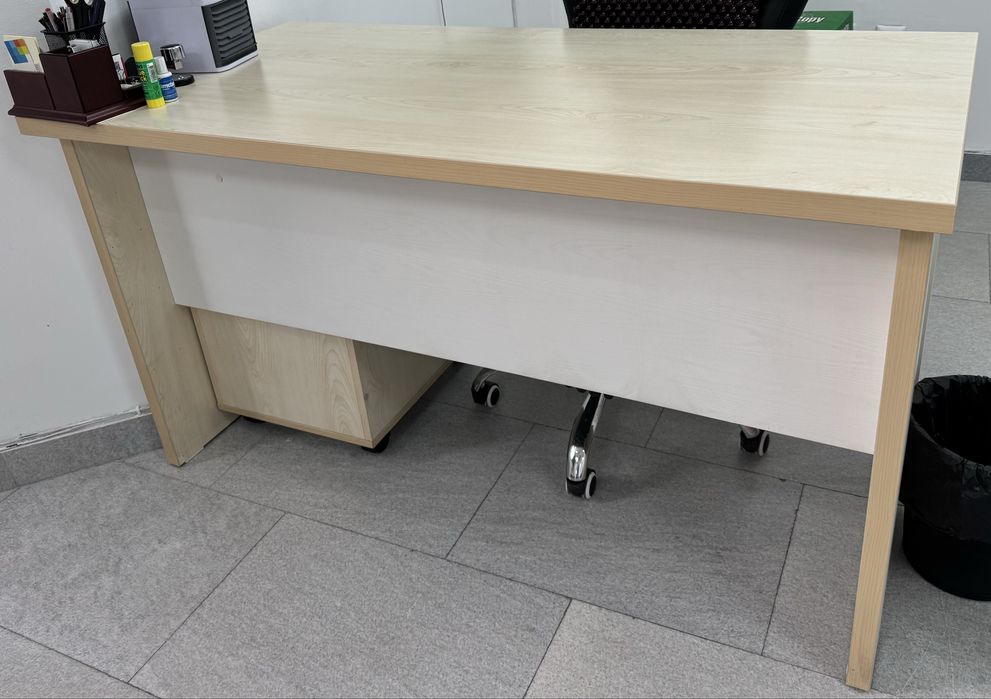 Рабочий стол для офиса