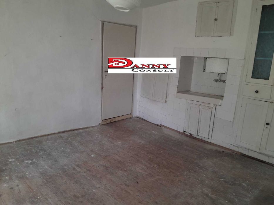 Продава се Къща в Велико Търново, Акация - 170 кв.м за 135 €/кв.м - Снимка #9