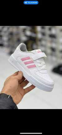 Adidas copii

Poza1  32,32,33,33,34,34 35
Poza2   ,32,32,33,33,34,34,3