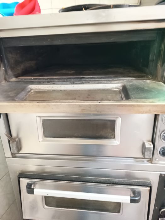 Cuptor pizza in stare buna 380v