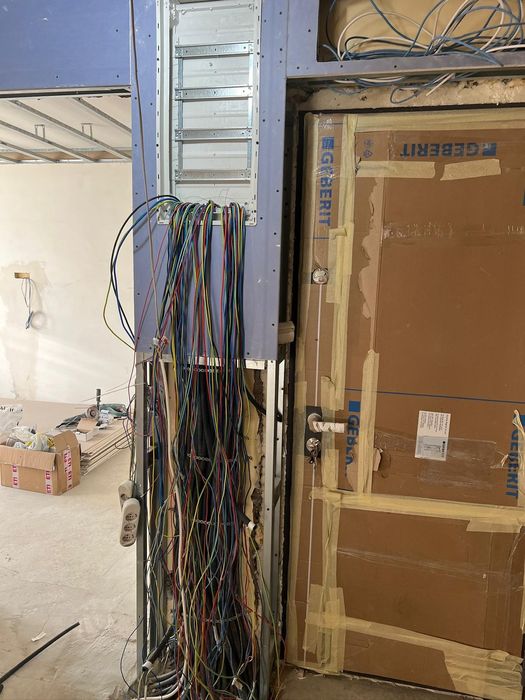 Executam instalatii electrice