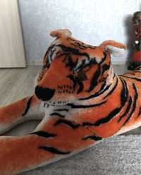 Тигр в длину 1 метр