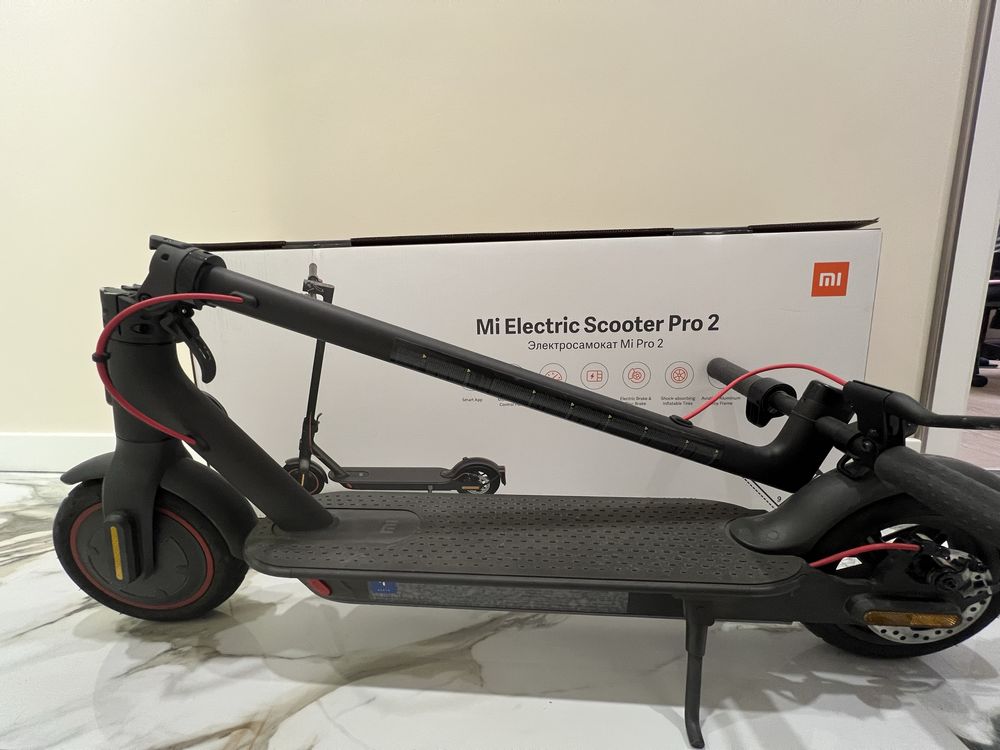 Электросамокат xiaomi electric scooter pro 2 в лучше состоянии!