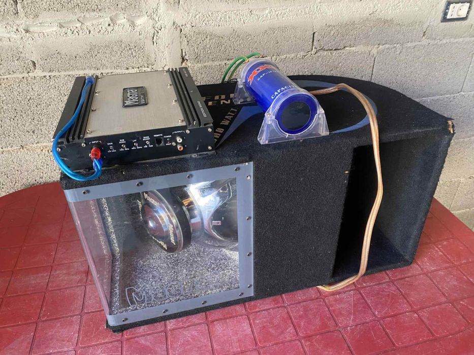 Subwoofer pentru masina