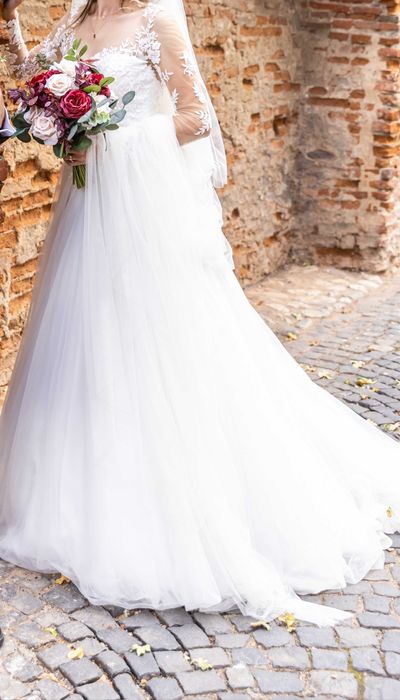 Rochița de mireasă