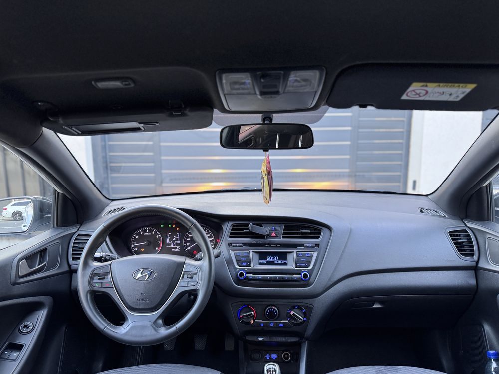 Hyundai i20 benzină euro 6 ! Fabricație 2018 -89.000 km reali