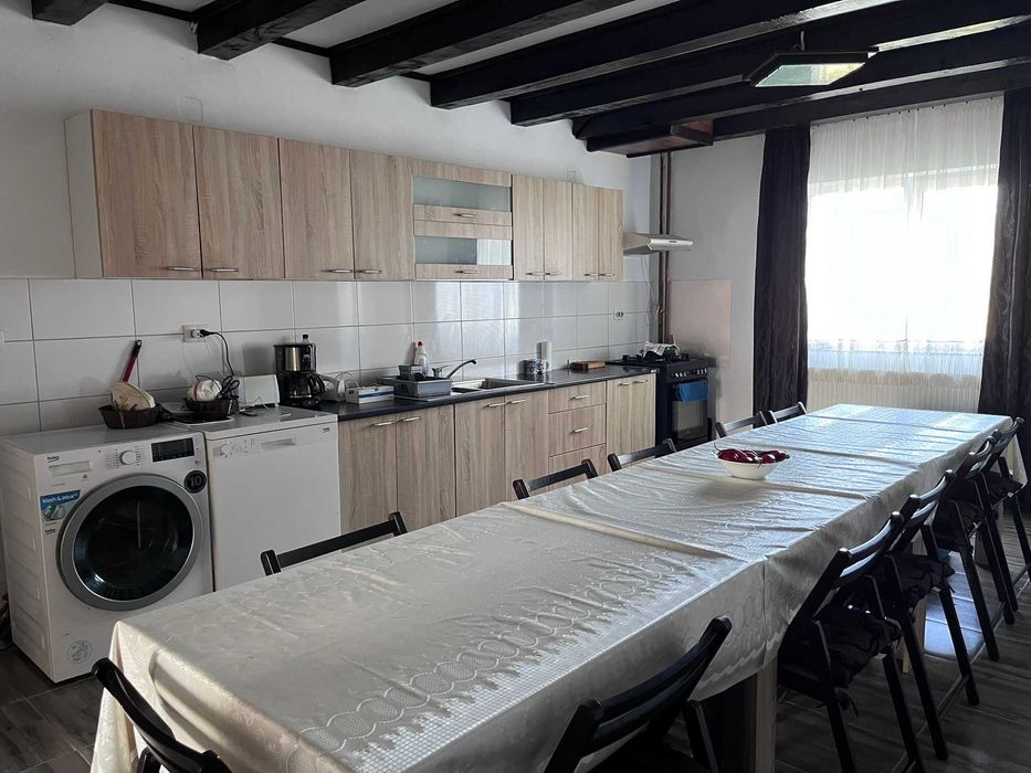 Casa  individuala cu teren generos, zona superba, aproape Cluj