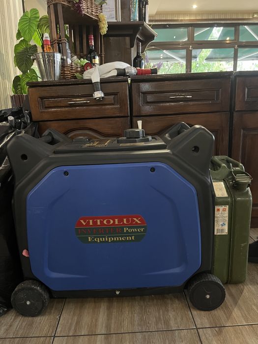 Бензинов Генератор