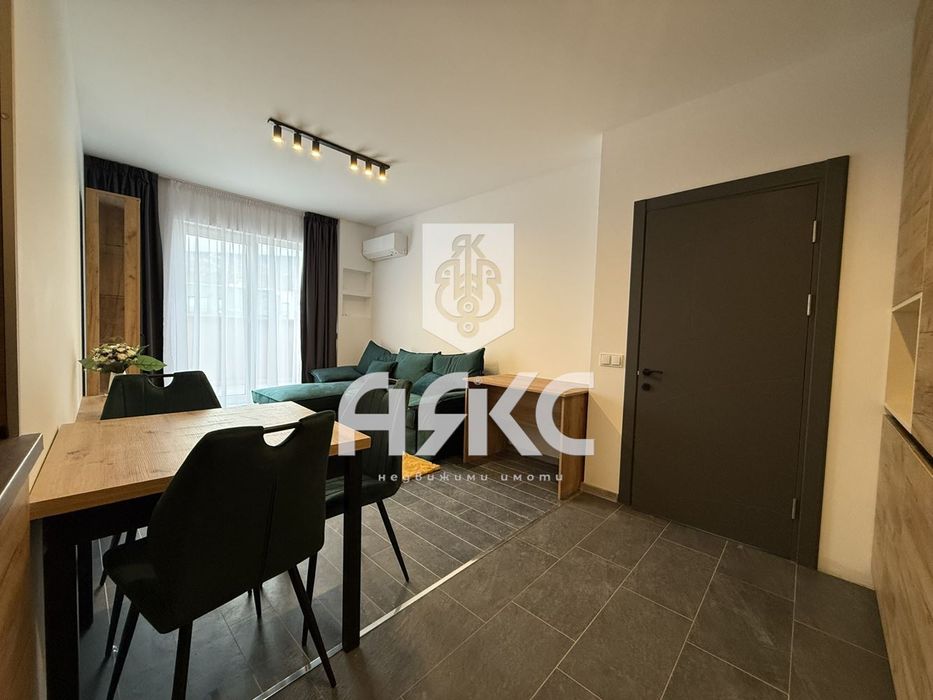 Двустаен апартамент в кв. Малинова долина