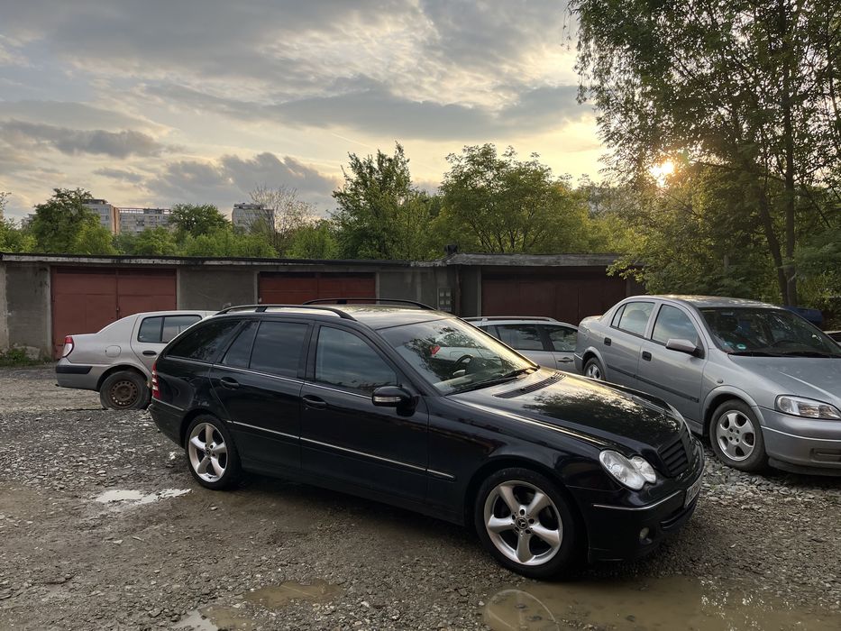 Mercedes C-class C220 automat w203 diesel 2007