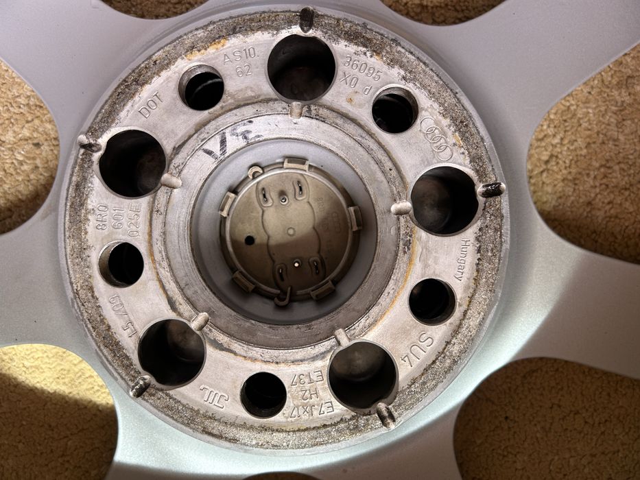 Лети джанти 17ки А4В6 Авант