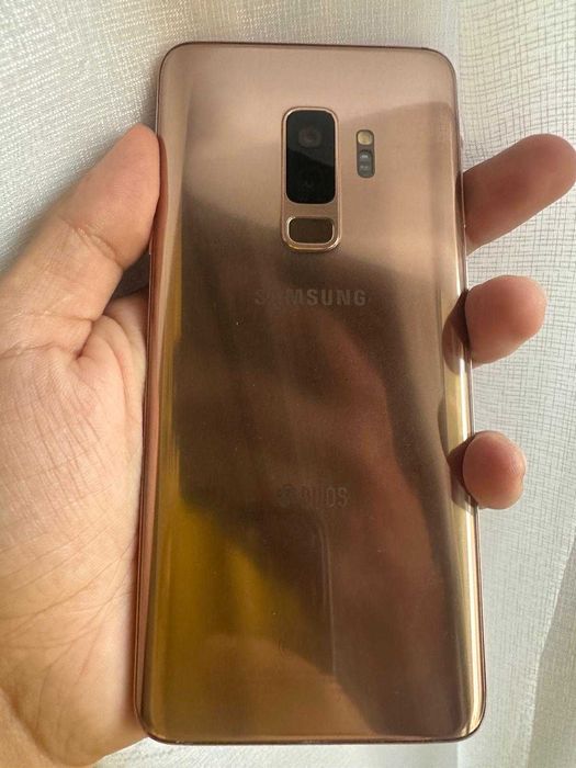 Samsung S9+ Plus 64GB 6 GB Ram Liber de retea Impecabil Super AMOLED