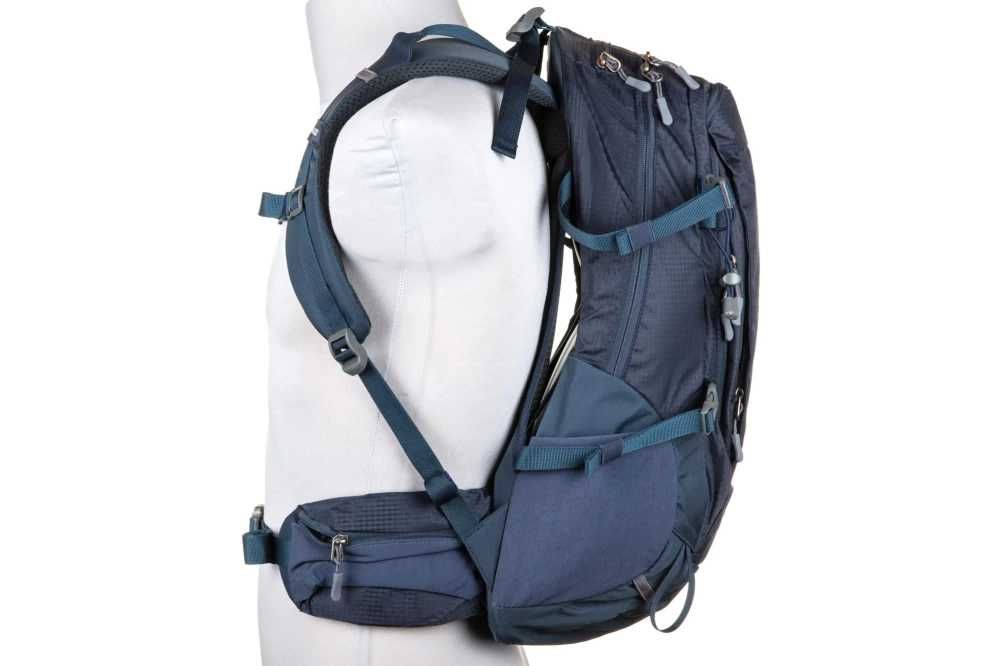 Професионална туристическа раница Alpin US 30L с отражателен дъждобран