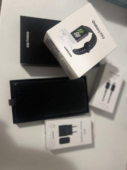 Samsung S24 Nou cu folie