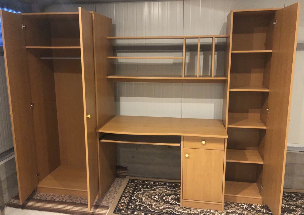 Секция/библиотека с 2 гардероба