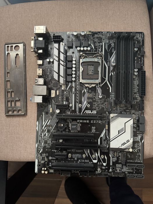 Placă de bază ASUS Prime Z270-K + backplate – stare foarte bună