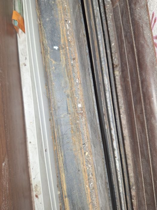 Продам уголок 3м 40ка