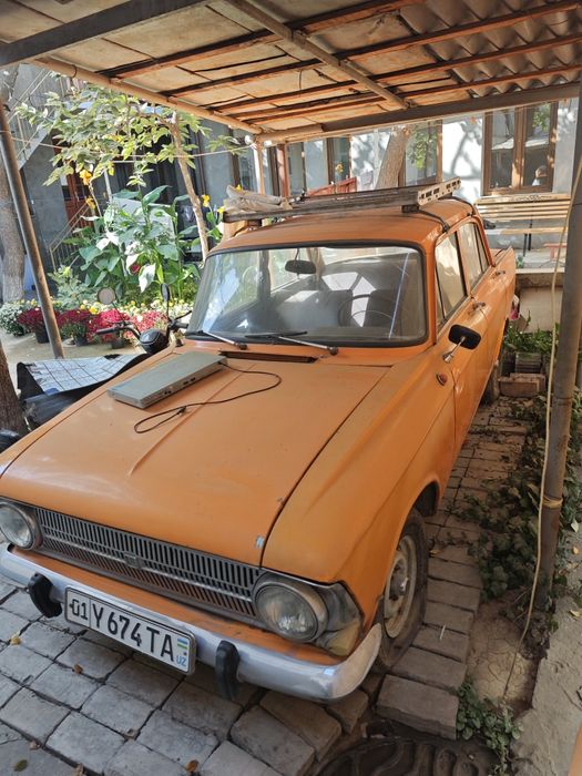 Maskvich 1981 Apelsin