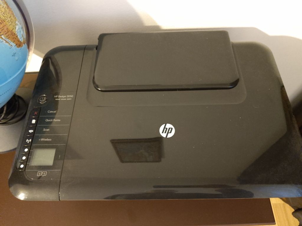 Imprimanta HP Deskjet 3050  Print, Scaun, Copy ,Wireless