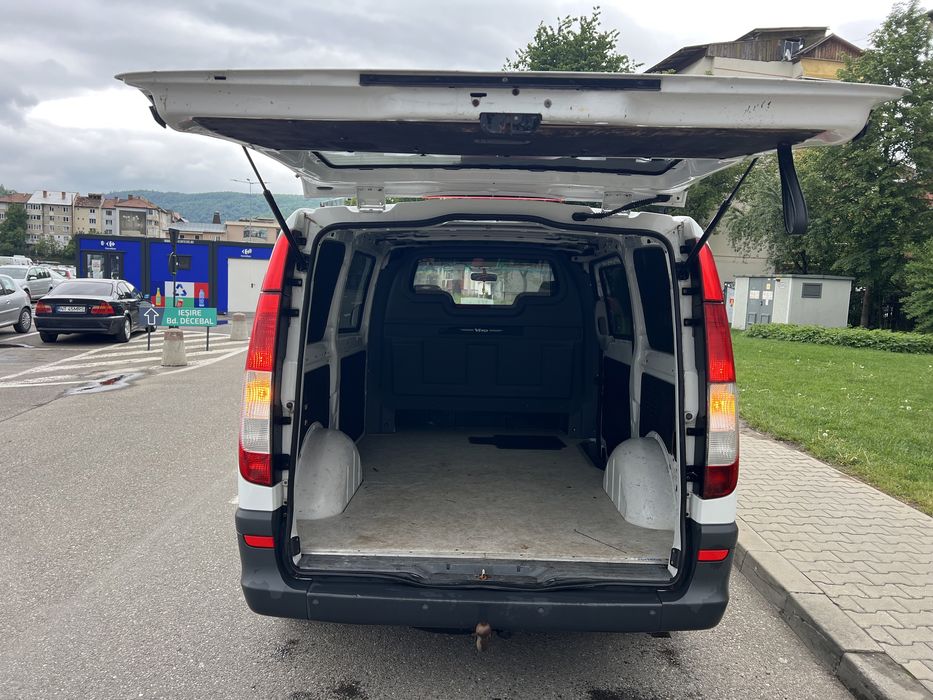 Vito 120 3.0 204cp 3 locuri mixt AC