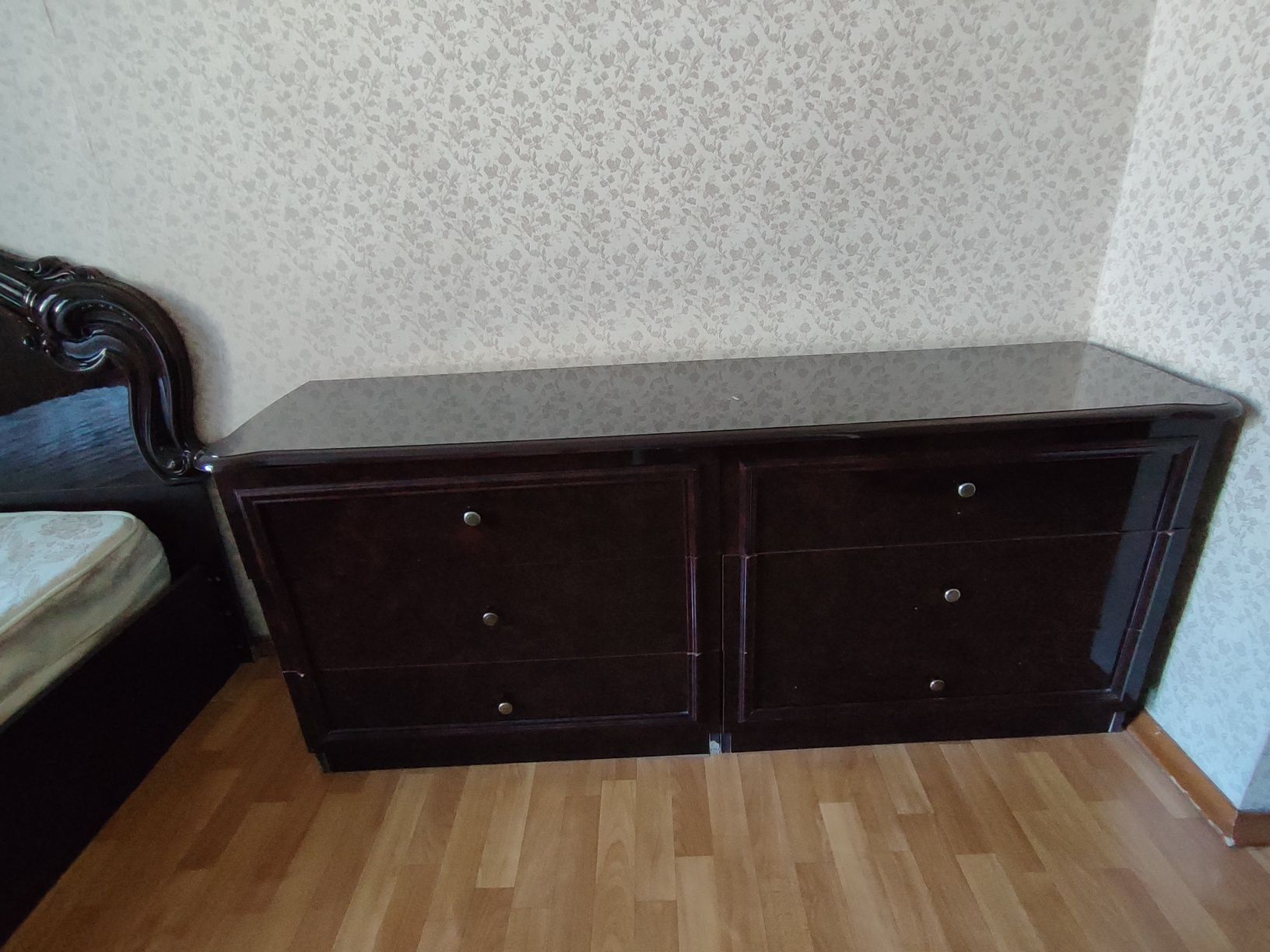 Спальный гарнитур продаётся, б/у