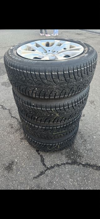 Jante tabla cu cauciucuri de iarna 225/55/R17