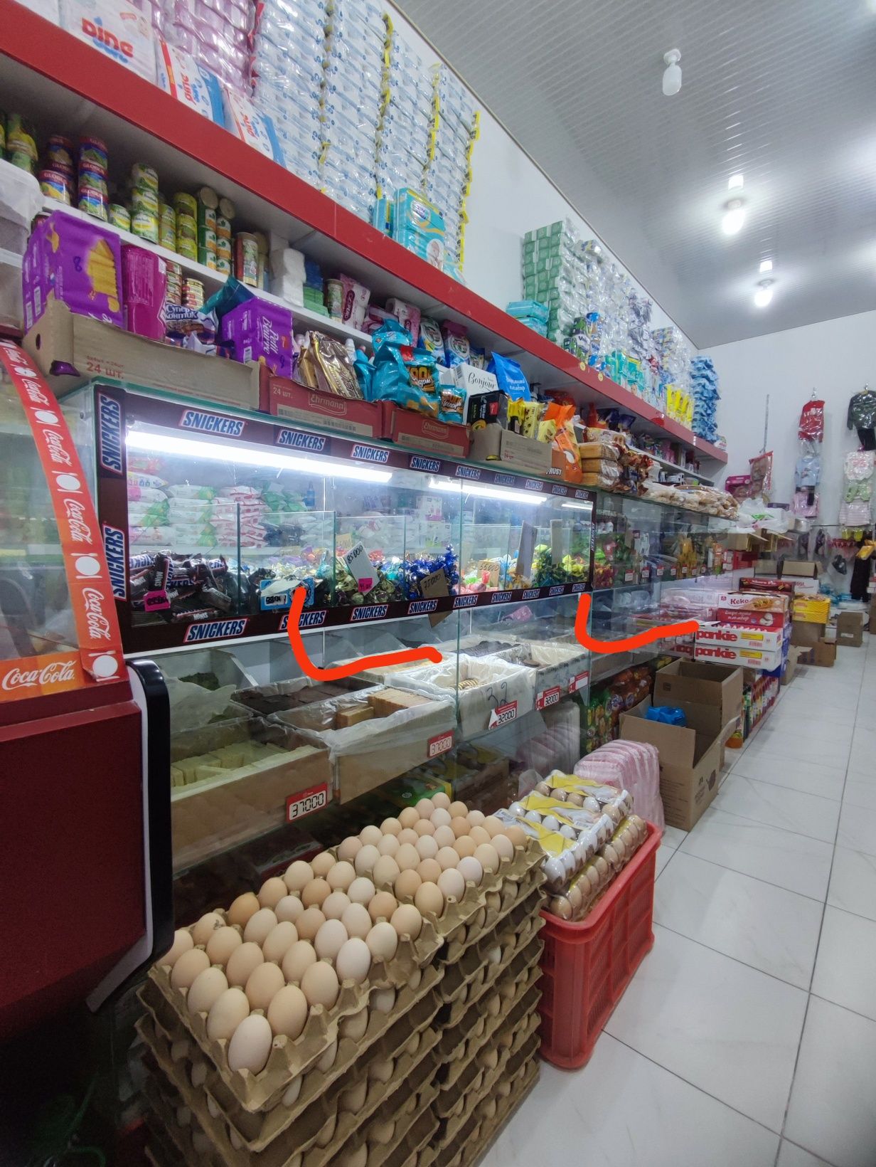Oynali polka magazinlar uchun