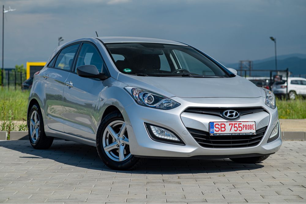 Hyundai I30 *Rate* 1,4 Benzina 2015 *Garantie 12 Luni*