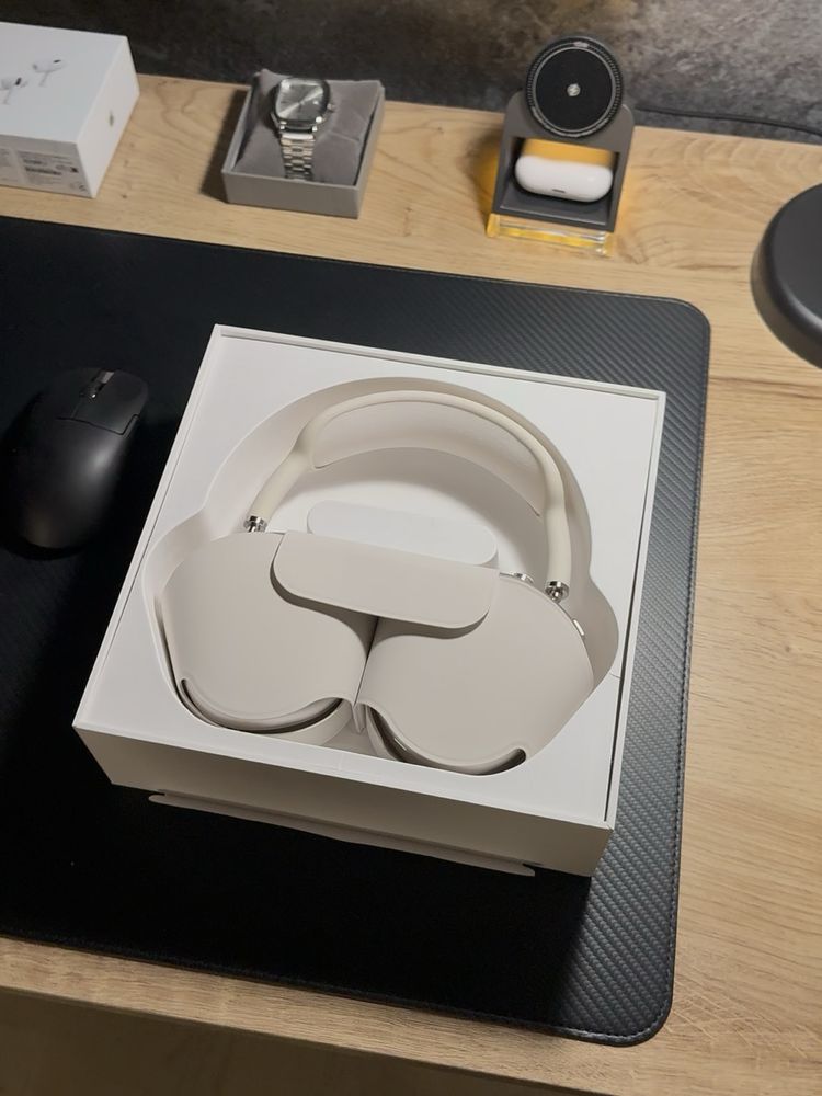 Apple AirPods Max Starlight USBC