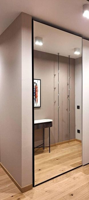 Дава се под наем Тристаен апартамент в София, Изток - 120 кв.м за 2499 € - Снимка #14