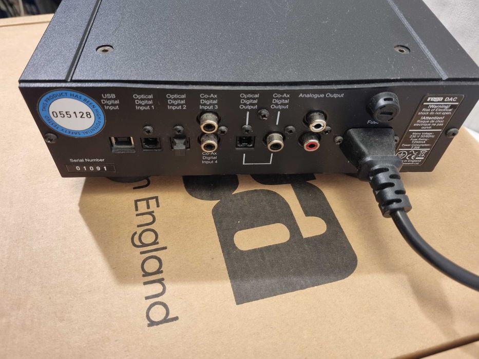 DAC Rega  192khz 24 biti 2 x WM8740 wolfson usb spdif optical UK