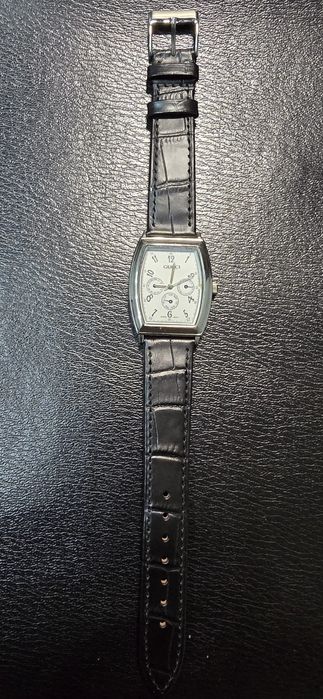 Ceas dama Gucci curea piele